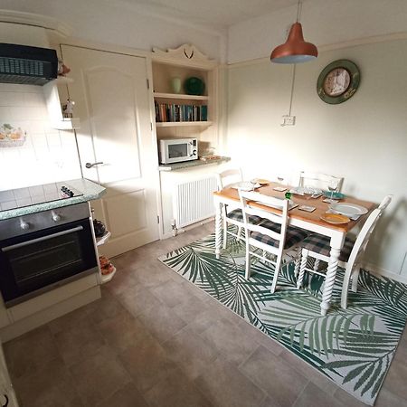 Appartement Dubrovnik à Criccieth Extérieur photo